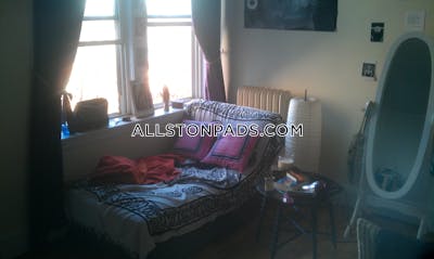 Allston Studio 1 Bath Boston - $2,110 No Fee