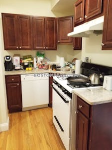 Fenway/kenmore 4 Beds 1.5 Baths Boston - $6,900 No Fee