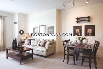Waltham Apartment for rent 3 Bedrooms 1 Bath - $4,381 No Fee